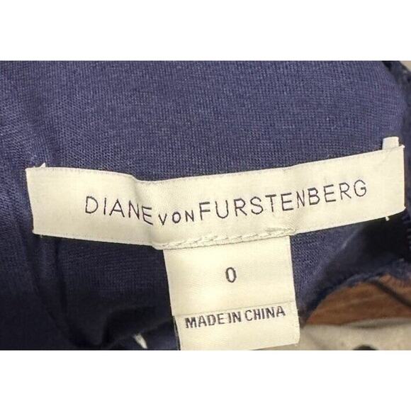 Diane Von Furstenberg Women’s Size 0 Navy Blue Lace Colleen Sheath Dress Glam - Picture 6 of 8
